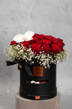 Canlı Kırmızı Gül Flowerbox