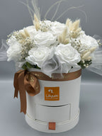 Romantica Serisi Kalıcı Beyaz Güller Flowerbox
