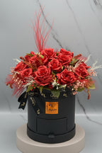 Romantica Serisi Kalıcı Kırmızı Güller Flowerbox
