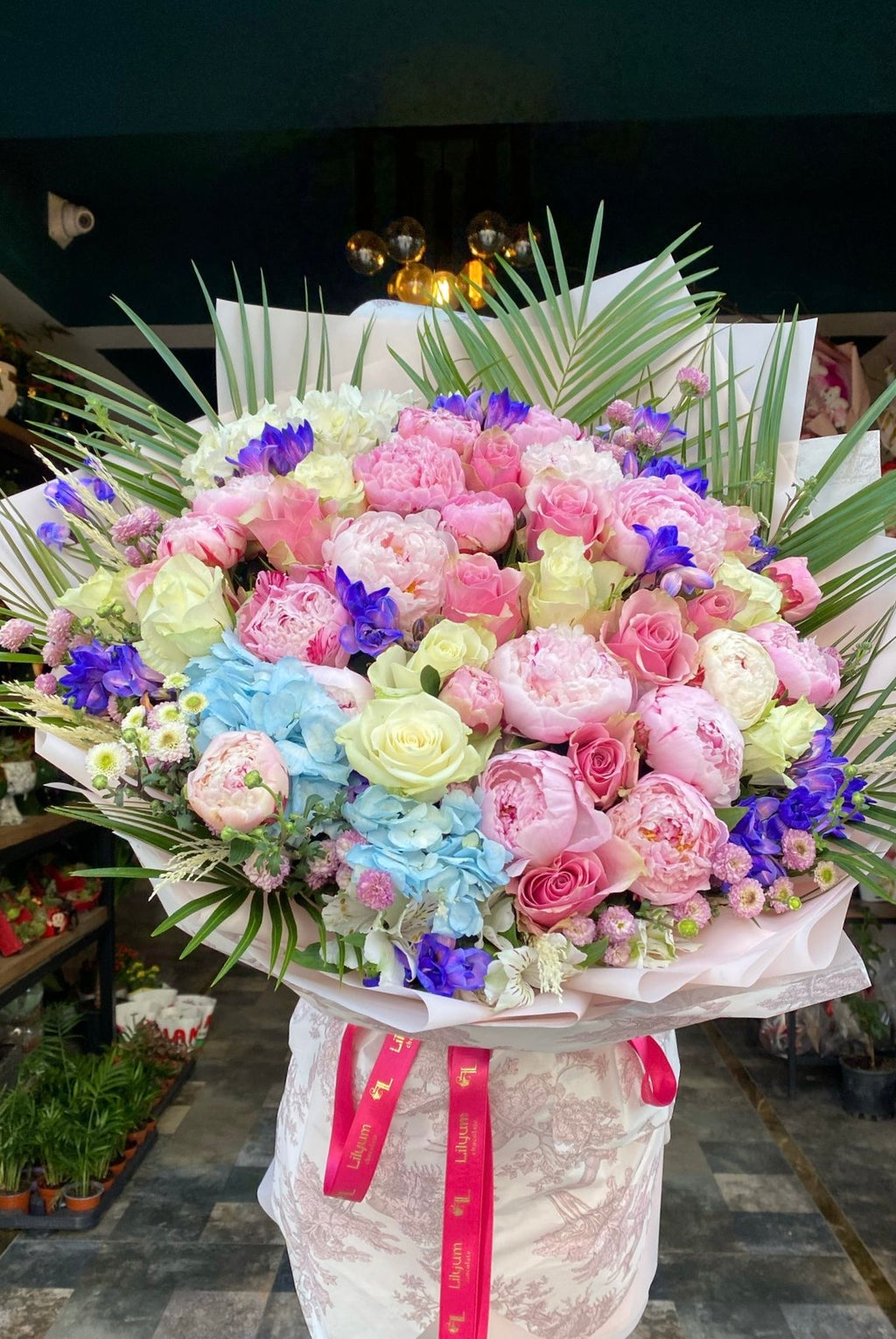 Peony Şakayıklı Premium XL Renkli Buket