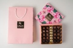 Gold Yaldızlı Kalp Spesiyal Çikolata