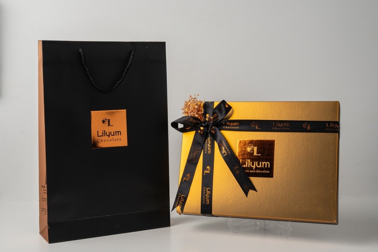 Kırmızı Mini Kalpli Spesiyal Çikolata XL