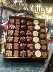 Kalpli Tassarım Kutuda Özel Spesiyal Çikolata