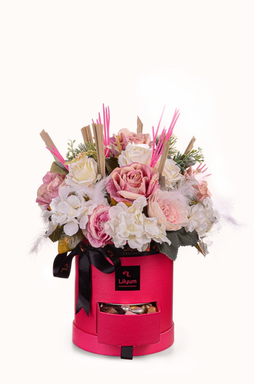 Yapay ve Kuru Çiçek Tasarım (Çikolatalı) Flowerbox