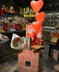 Lilyum's Surprise Box