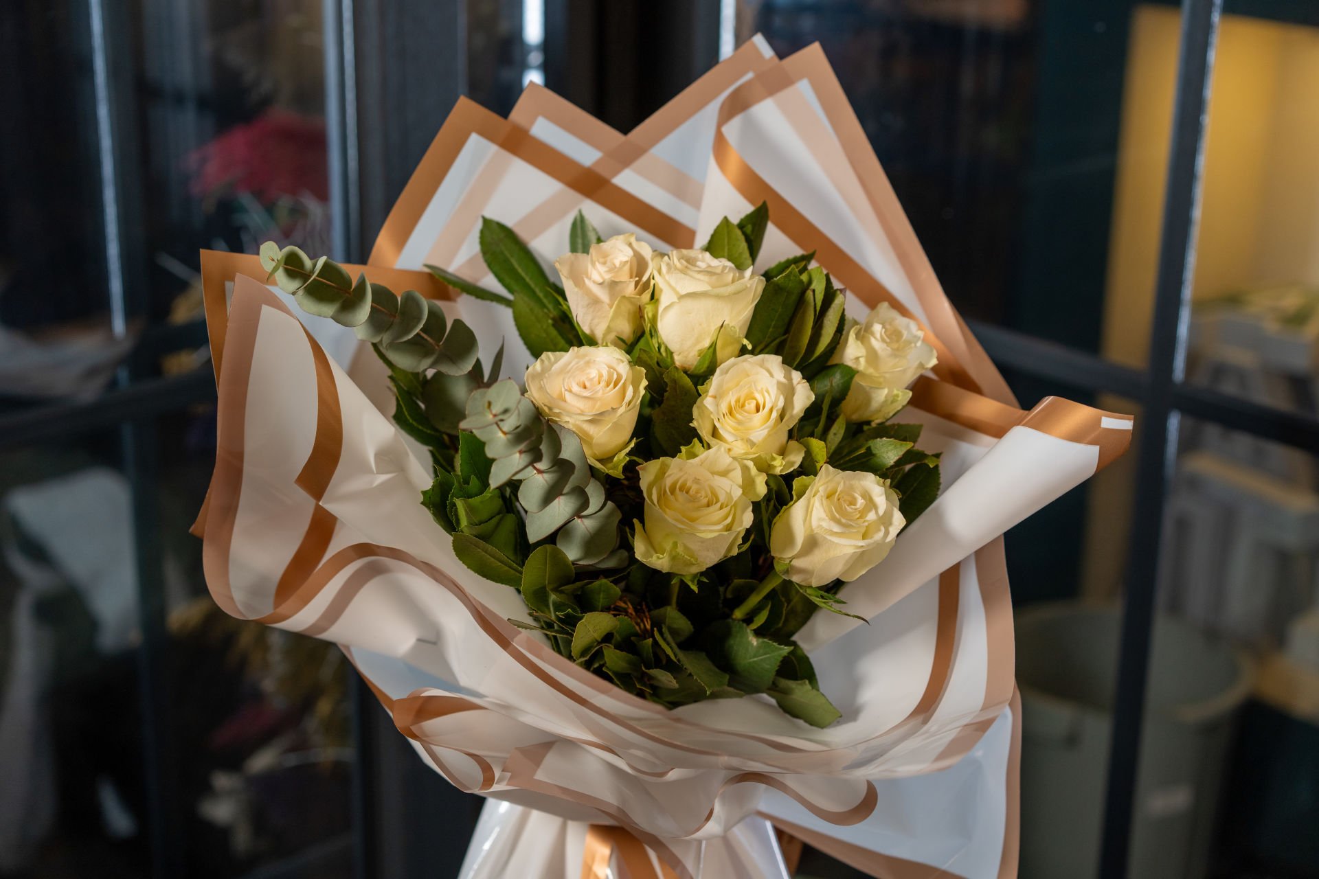 True Love 7'li Beyaz Gül Buketi