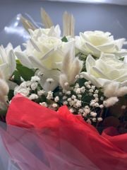 Kalıcı Kadife Beyaz Gül Buketi (11'li)