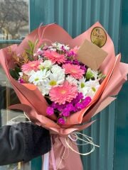 Lisa - Renkli Kır Çiçekleri Buketi