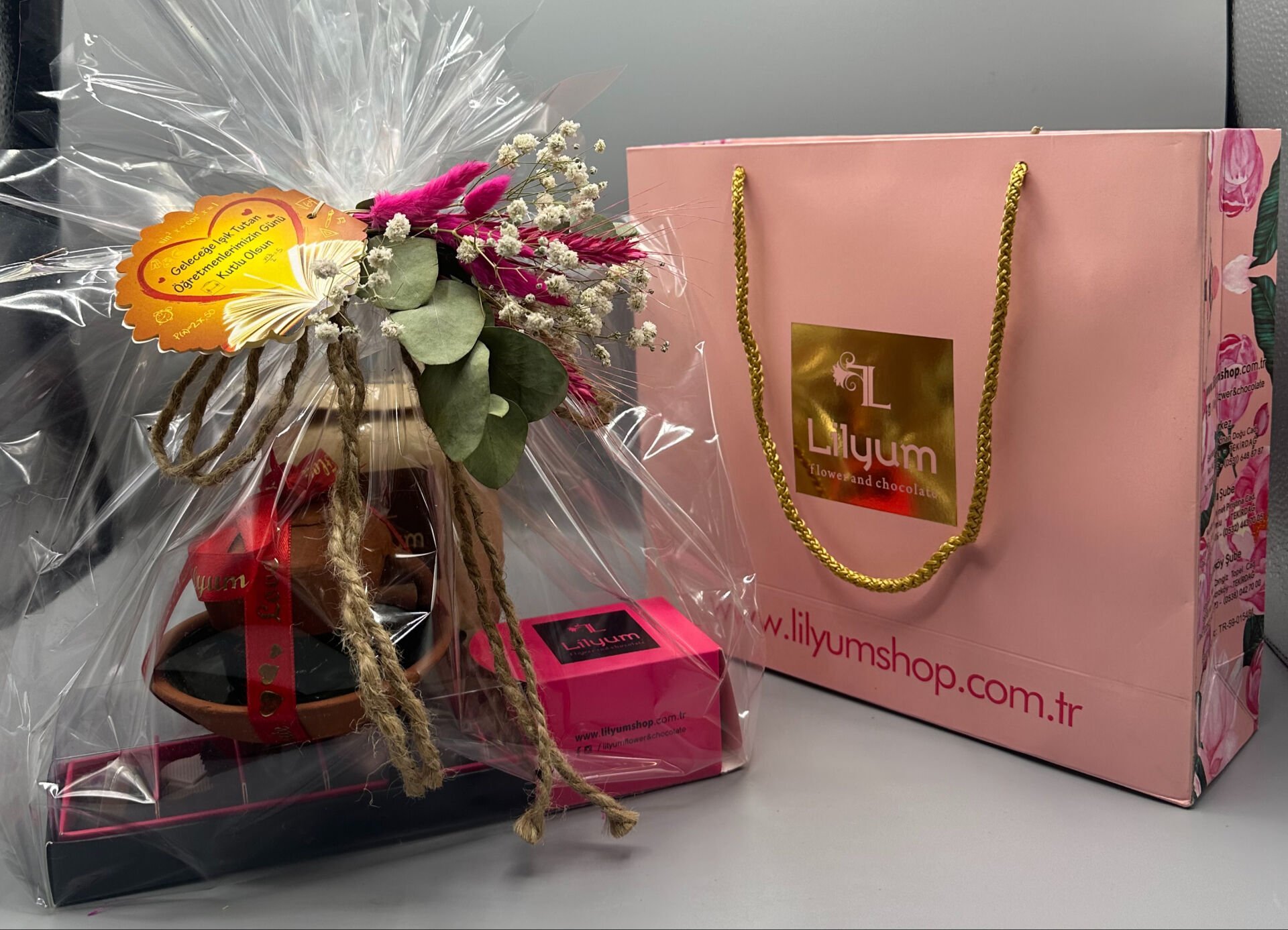 Pinky Çikolata Ve Kahve Seti