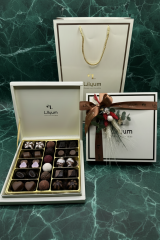 Dizayn Kutuda Spesiyal Çikolata (Ortası Truflu)