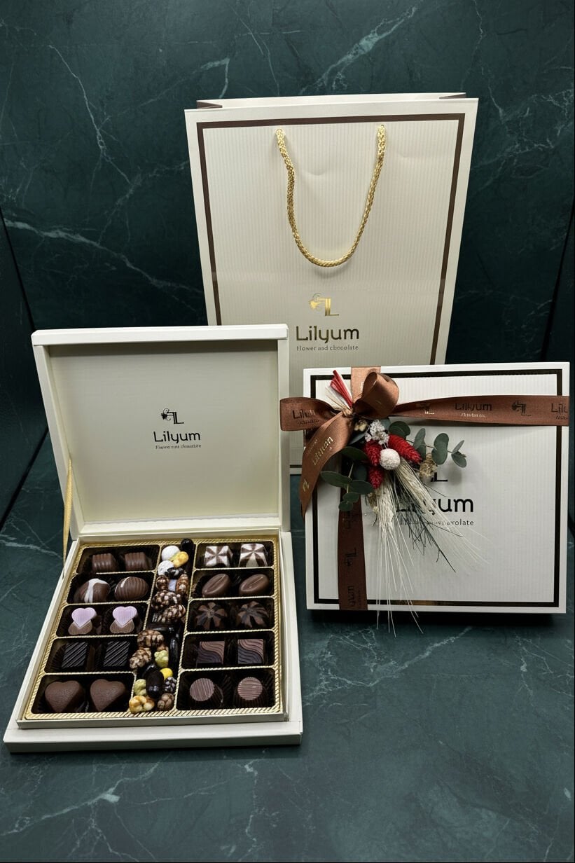 Dizayn Kutu Spesiyal Çikolata (Ortası Draje)